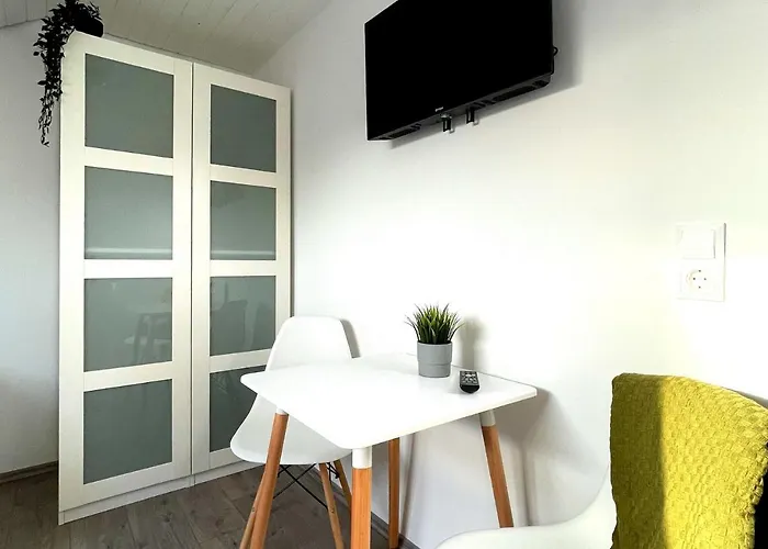 Lejlighed Monteurwohnung In